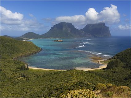 North Bay - Lord Howe Island - NSW SQ (PBH4 00 11947)